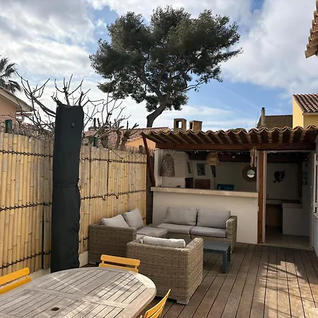 Maison De Bord De ,hyères, 3 Chambres, Jardin, Calme Hébergement de vacances