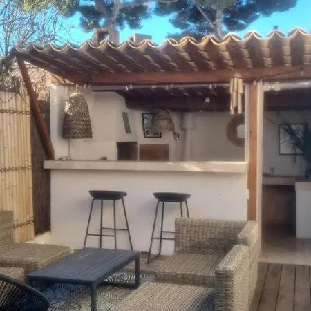 Maison De Bord De ,hyeres, 3 Chambres, Jardin, Calme Hyeres