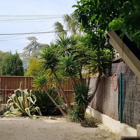 Maison De Bord De ,hyeres, 3 Chambres, Jardin, Calme * 耶尔