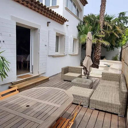 Dom wakacyjny Maison De Bord De ,hyeres, 3 Chambres, Jardin, Calme