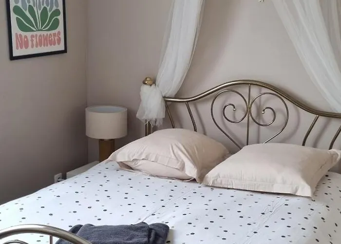 Casa vacanze Maison De Bord De ,hyères, 3 Chambres, Jardin, Calme