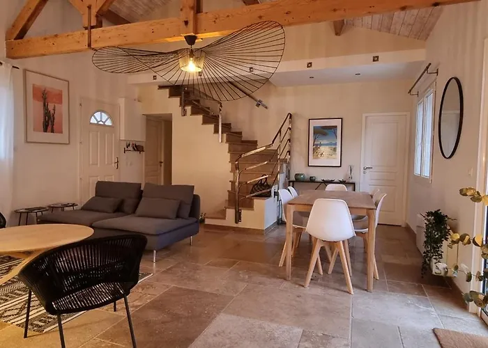 Maison De Bord De ,hyeres, 3 Chambres, Jardin, Calme 度假居